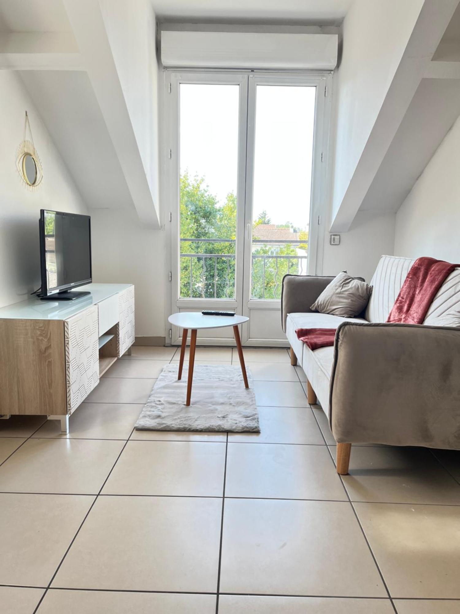 Duplex-trois Pas De La Gare Sartrouville