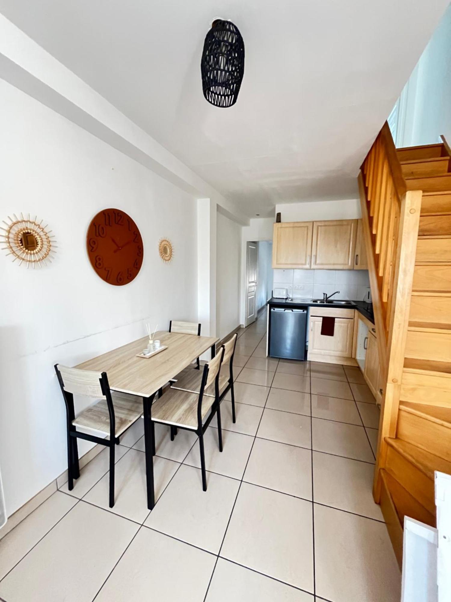 Duplex-trois Pas De La Gare Sartrouville